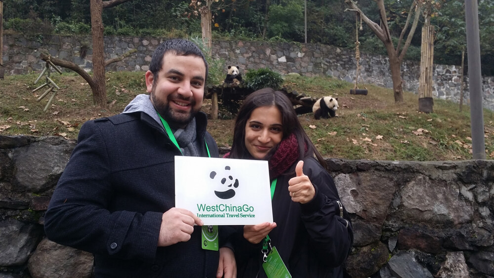 Dujiangyan Panda volunteer Tour