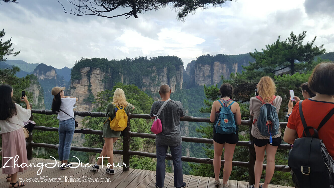 China ZhangJiaJie Tours