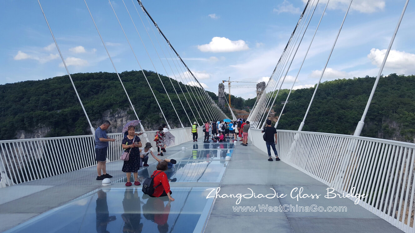 Zhangjiajie Grand Canyon Glass Bridge