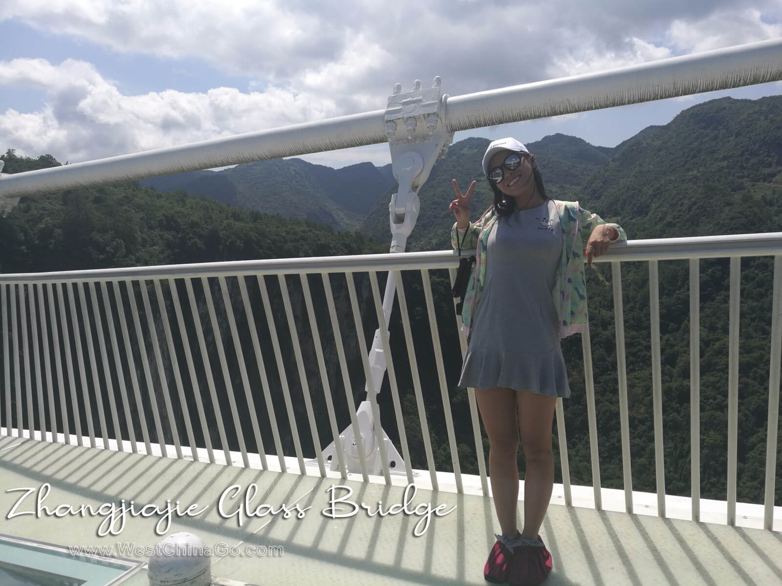 zhangjiajie Grand Canyon Glass Bridge tour