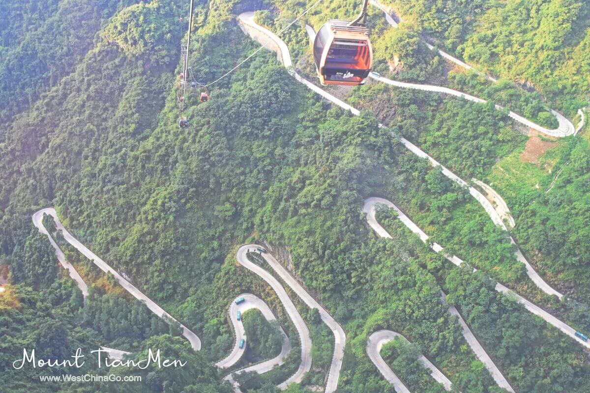 Mount TianMen cable car