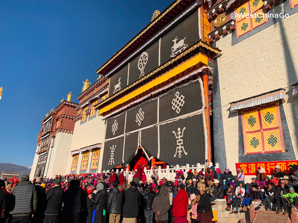 Shangri-la Songzanlin Monastery