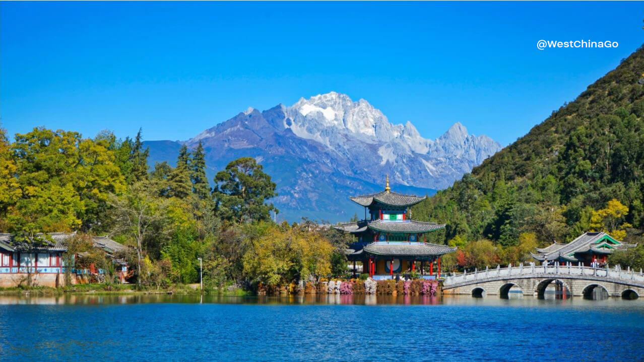 lijiang Black Dragon Pond Park 