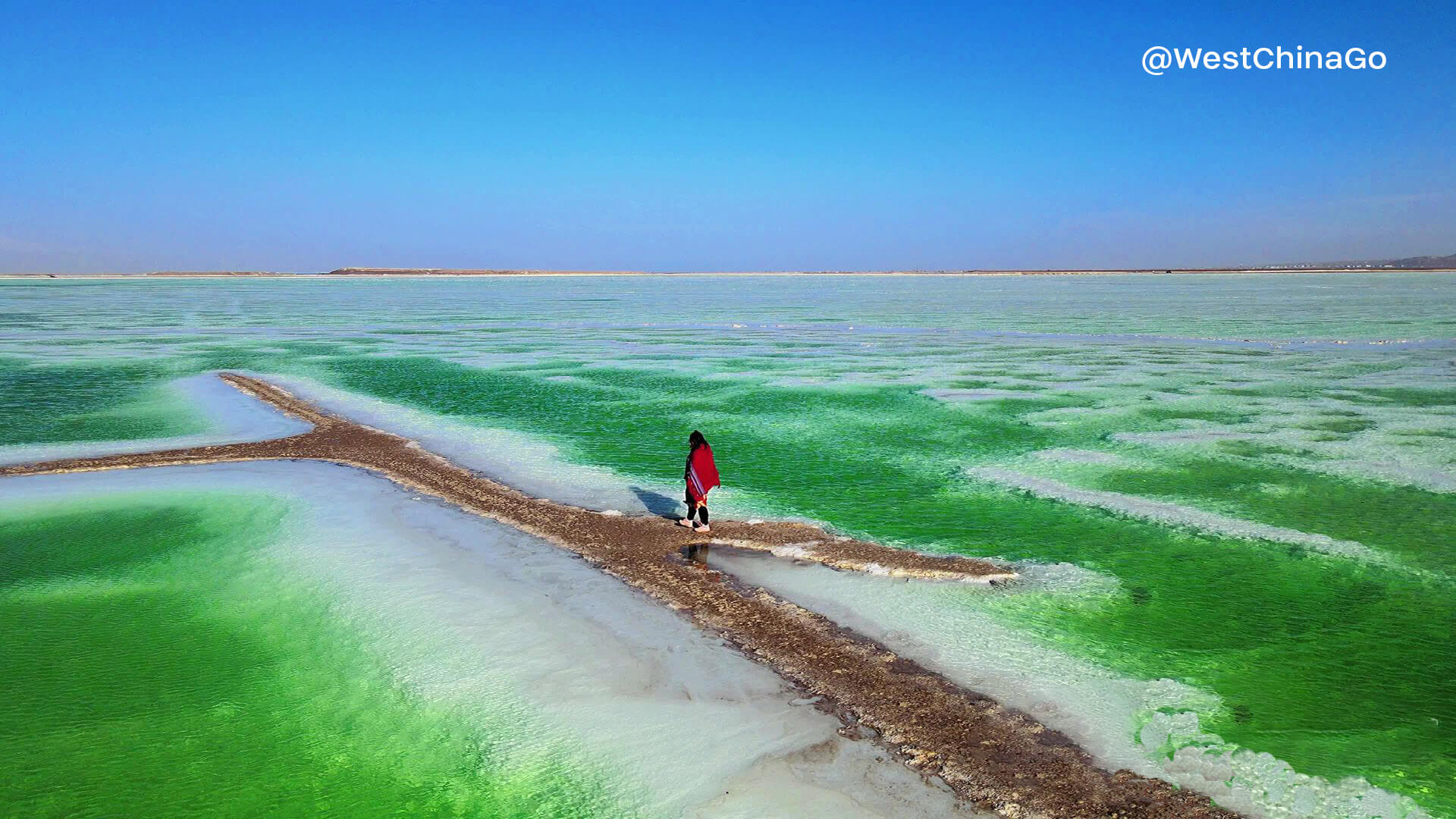 Qinghai Mangya Emerald Lake