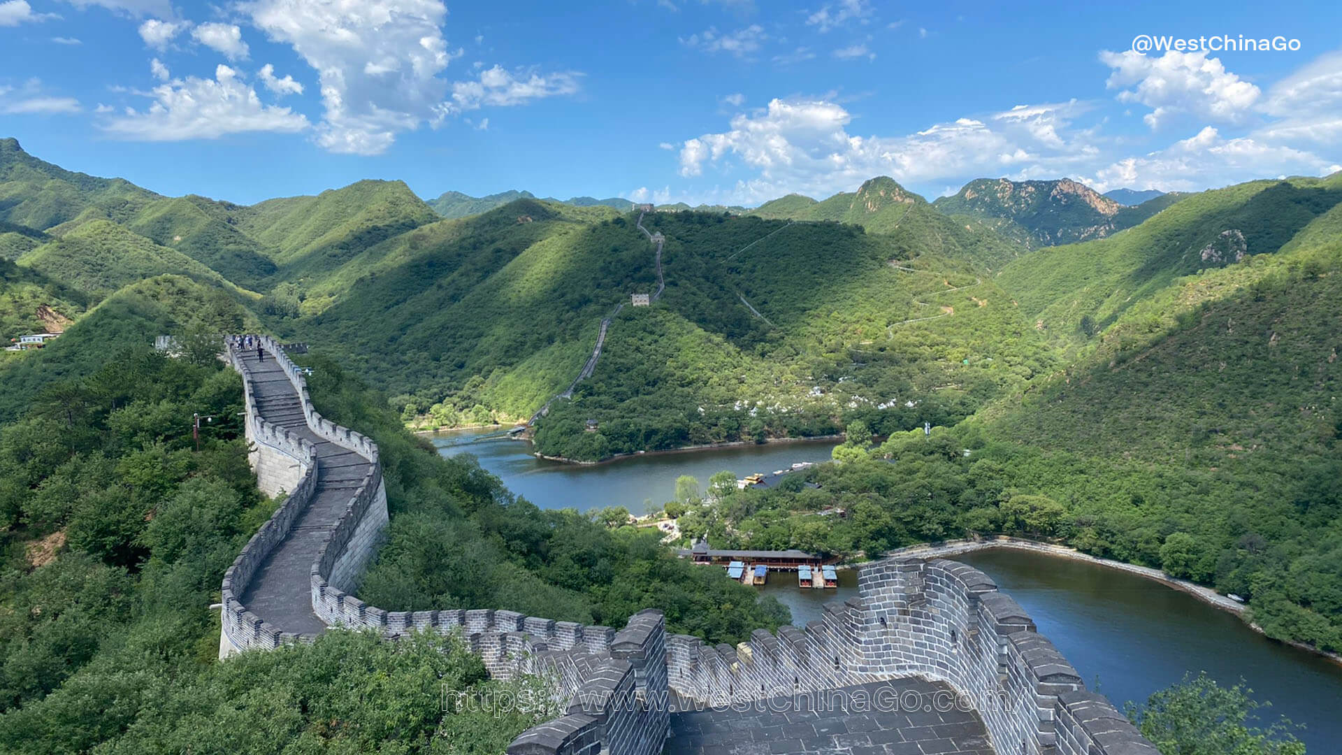 BeiJing Huanghuacheng Lakeside Great Wall