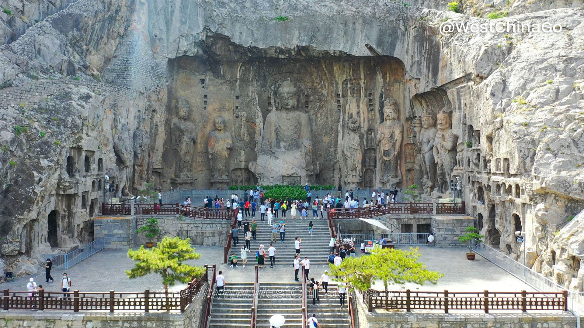 Luoyang Longmen Grottoes 