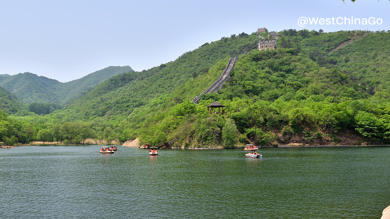 Huanghuacheng Lakeside Great Wall