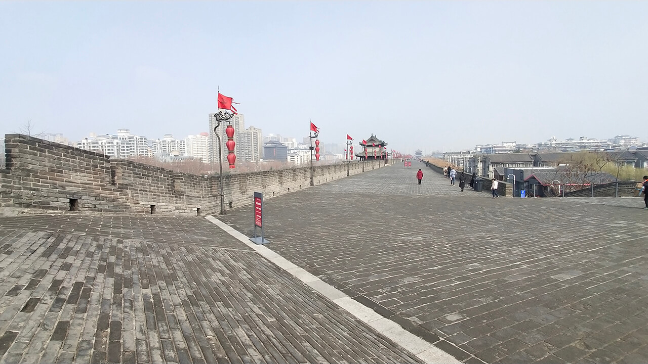  Xi’an City Wall