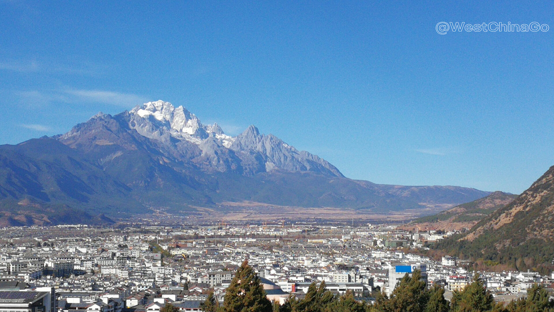 lijiang Yulong Snow Mountain 