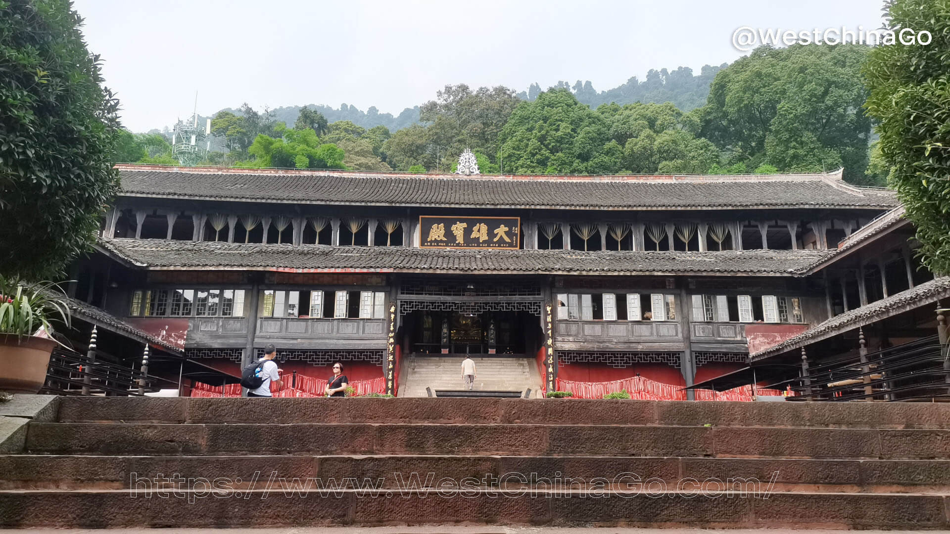 FuHu Temple,Mount Emei 