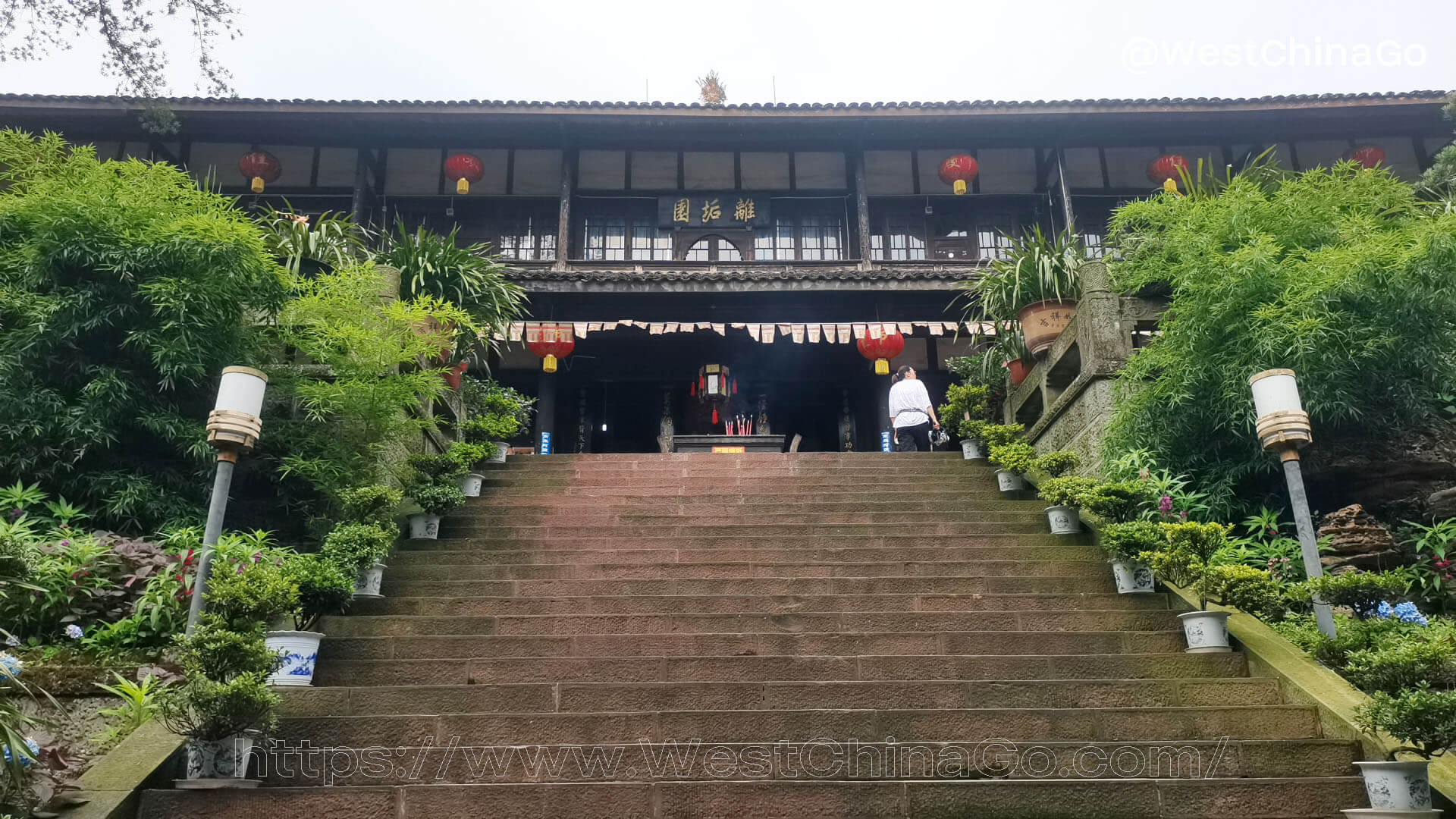 FuHu Temple,Mount Emei 