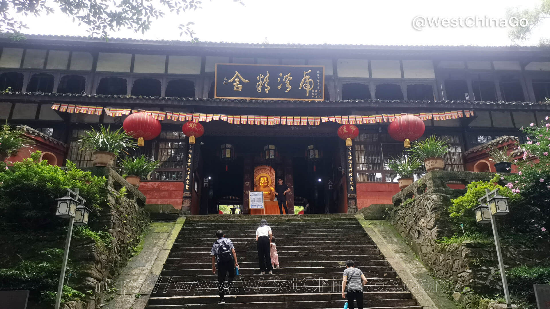 FuHu Temple,Mount Emei 