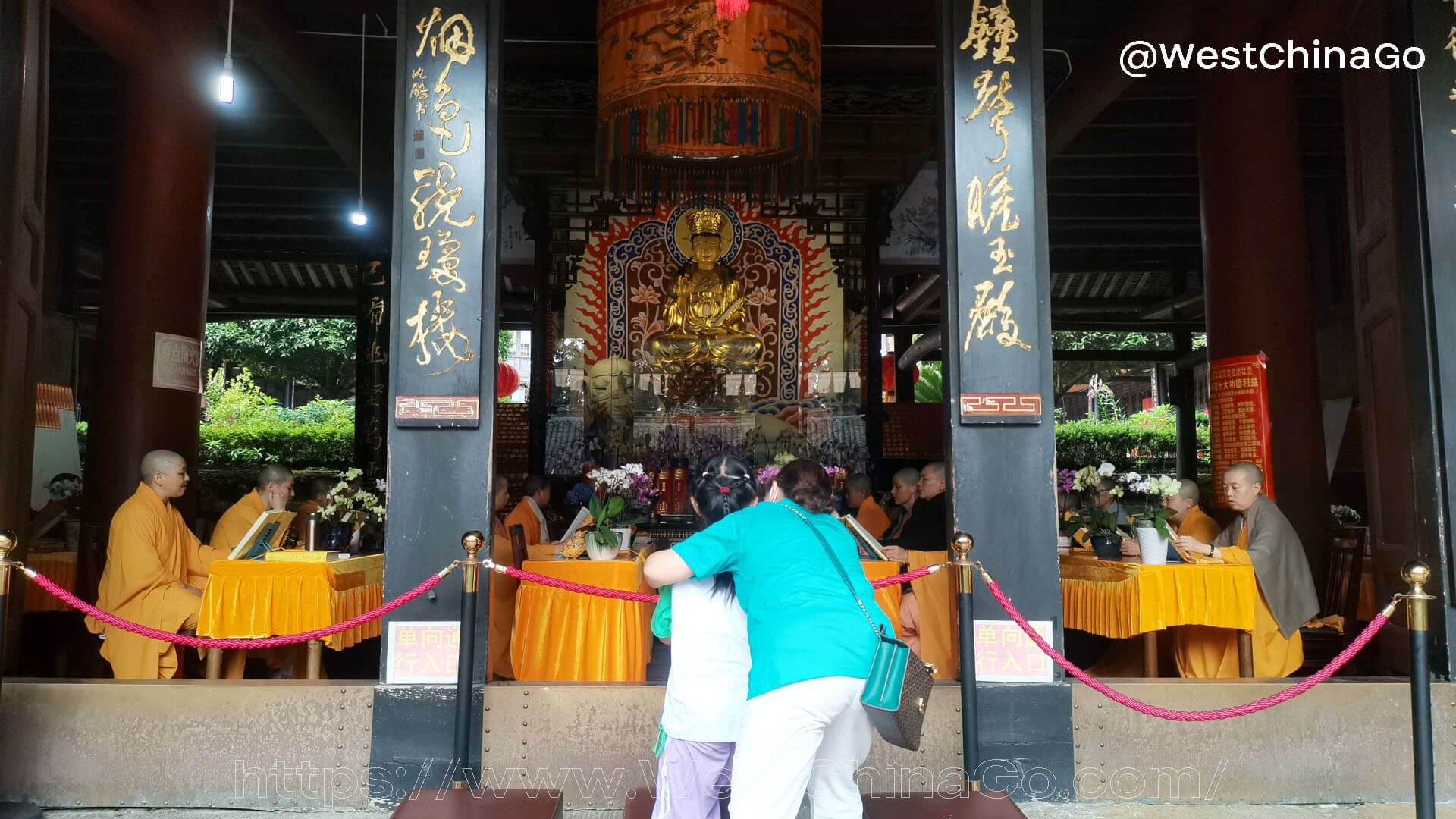 FuHu Temple,Mount Emei 