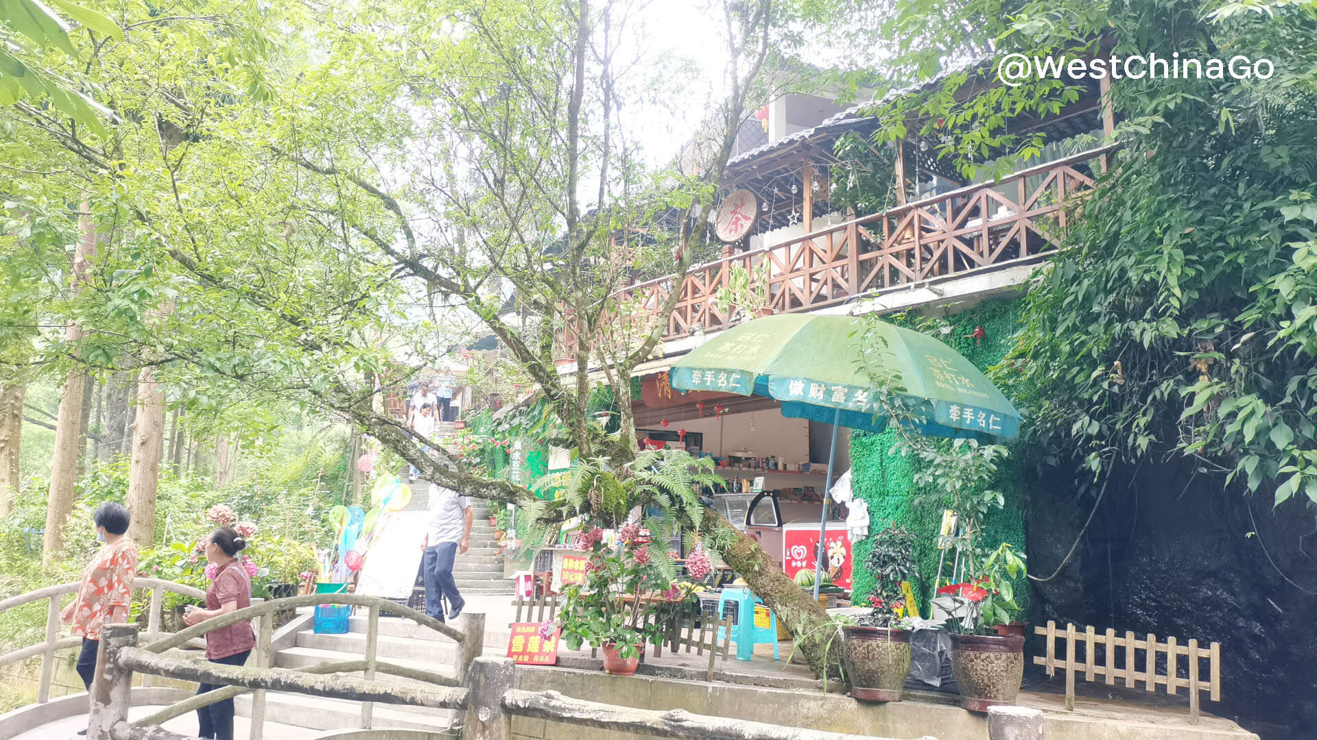 Qingyin Pavilion, Mount Emei