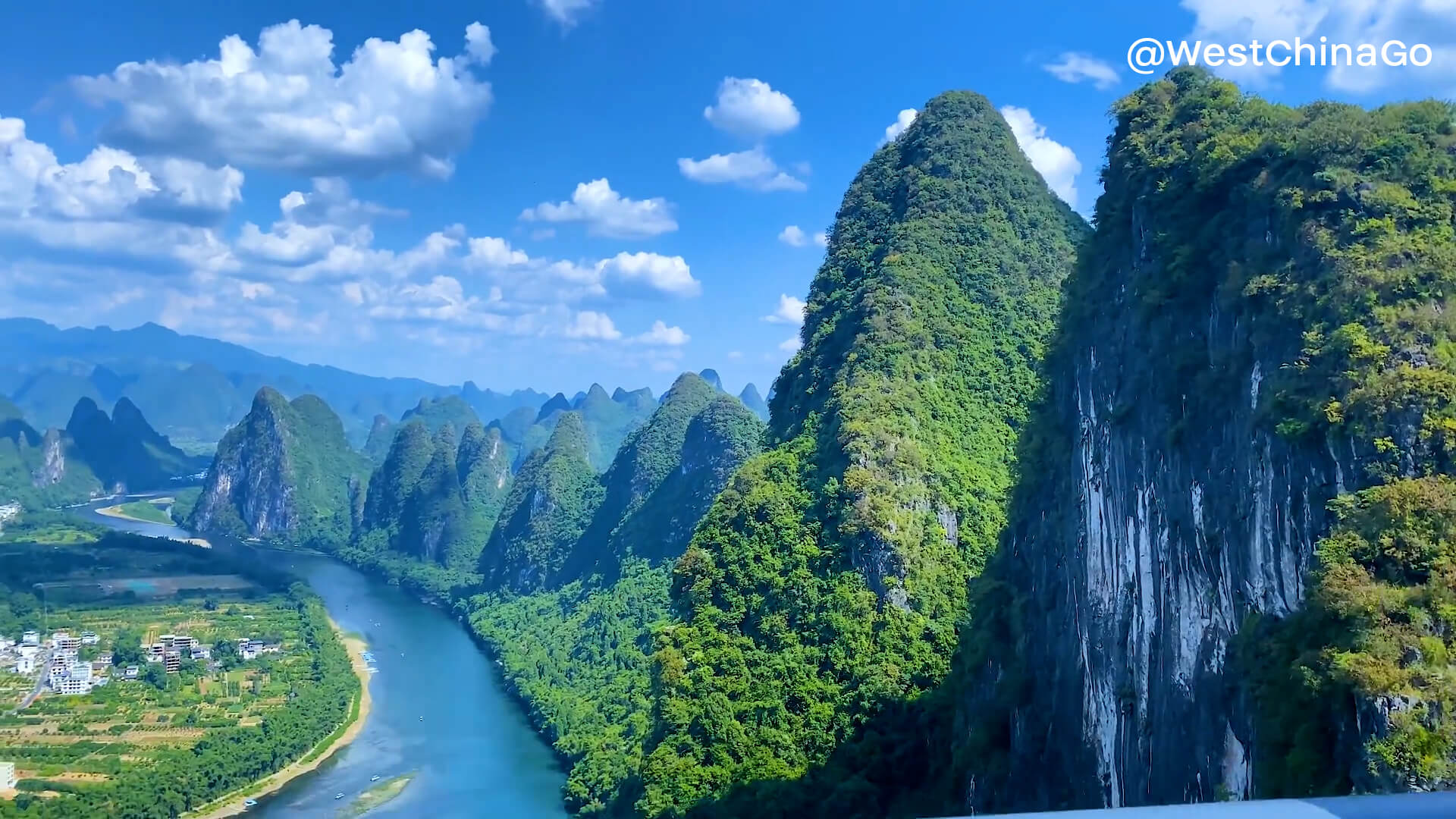 Yangshuo Xianggong Mountain