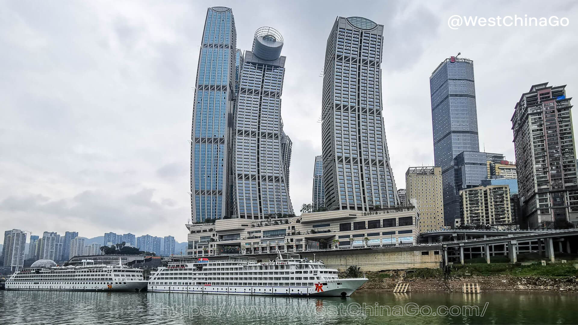 ChongQing Chaotianmen wharf