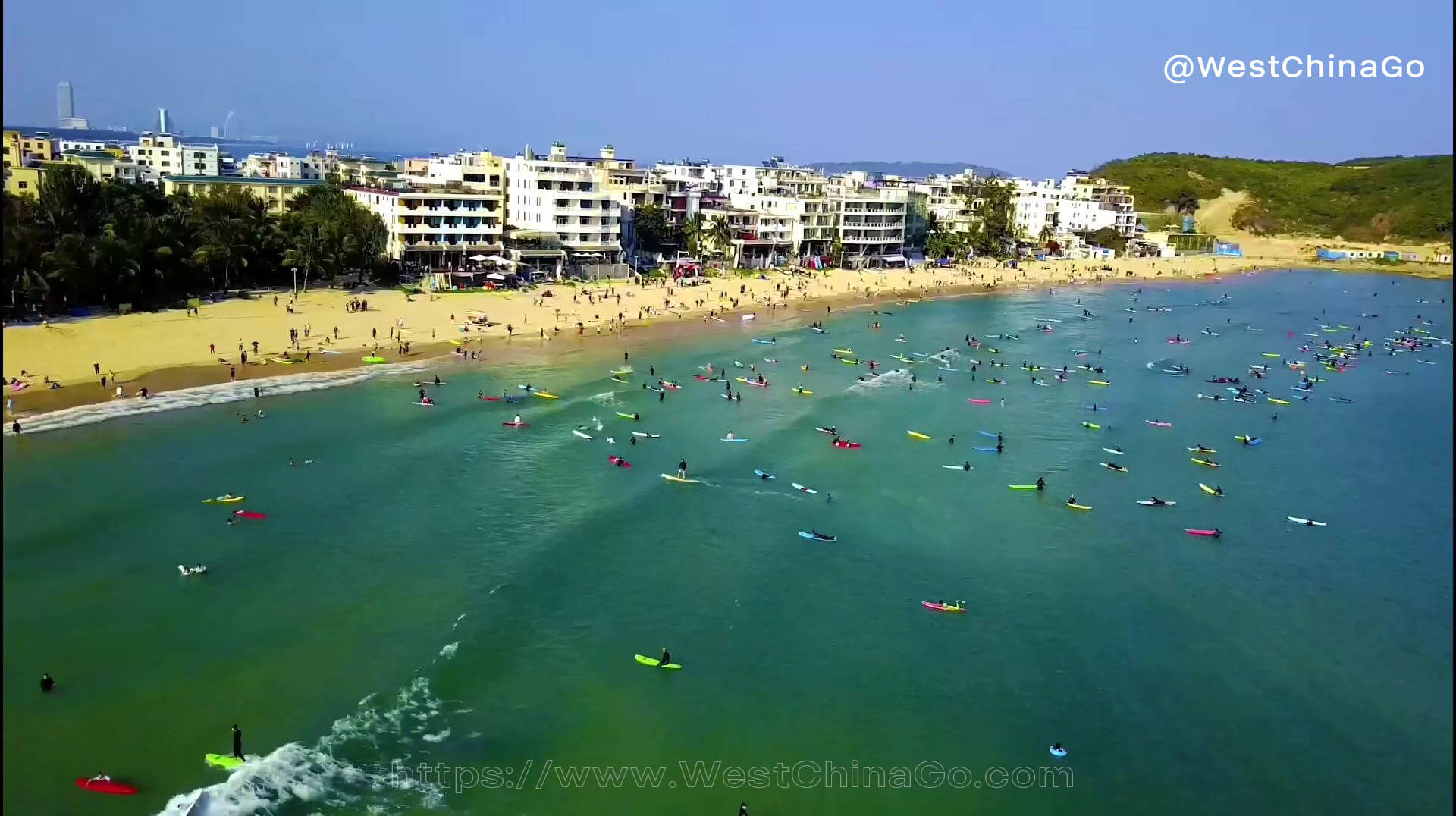 Sanya Houhai Village Surfing