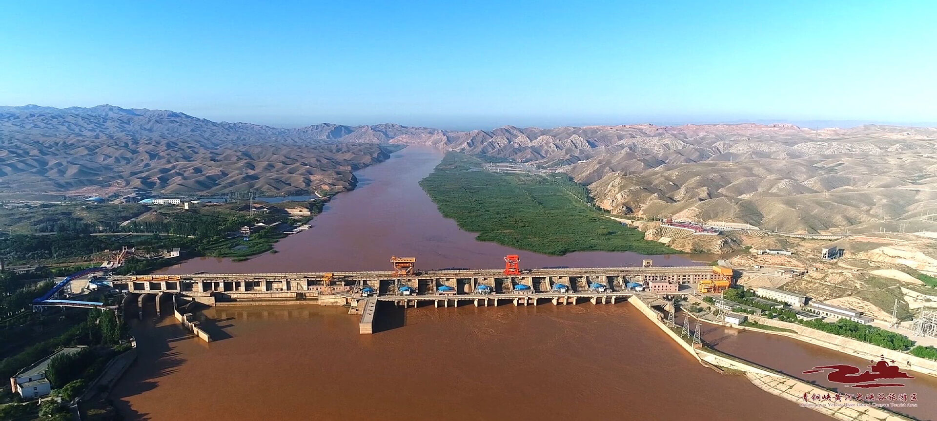 Ningxia Qingtongxia Yellow River Grand Canyon Tourist Area