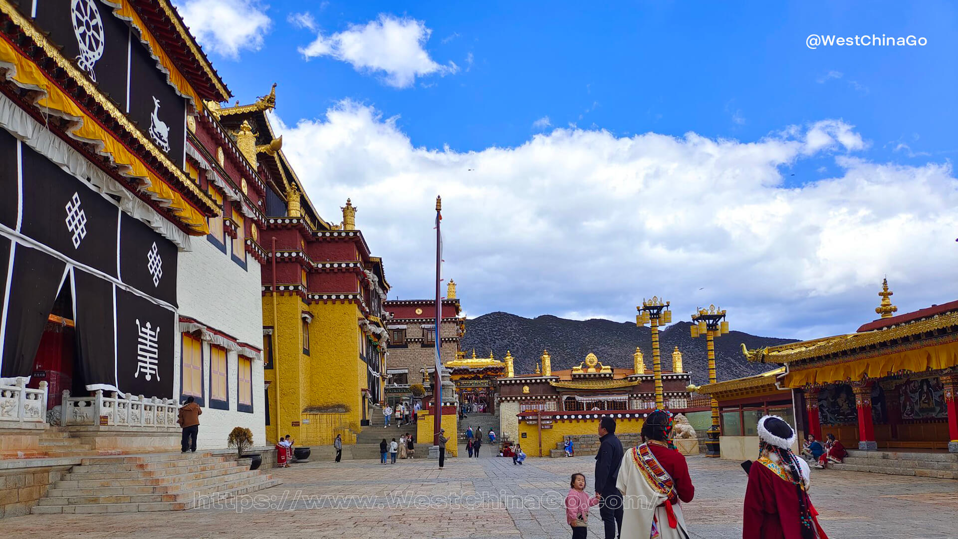 Shangri-la Songzanlin Monastery