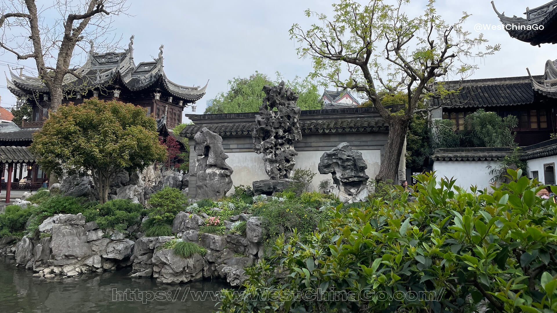 Yuyuan Garden. Shanghai 