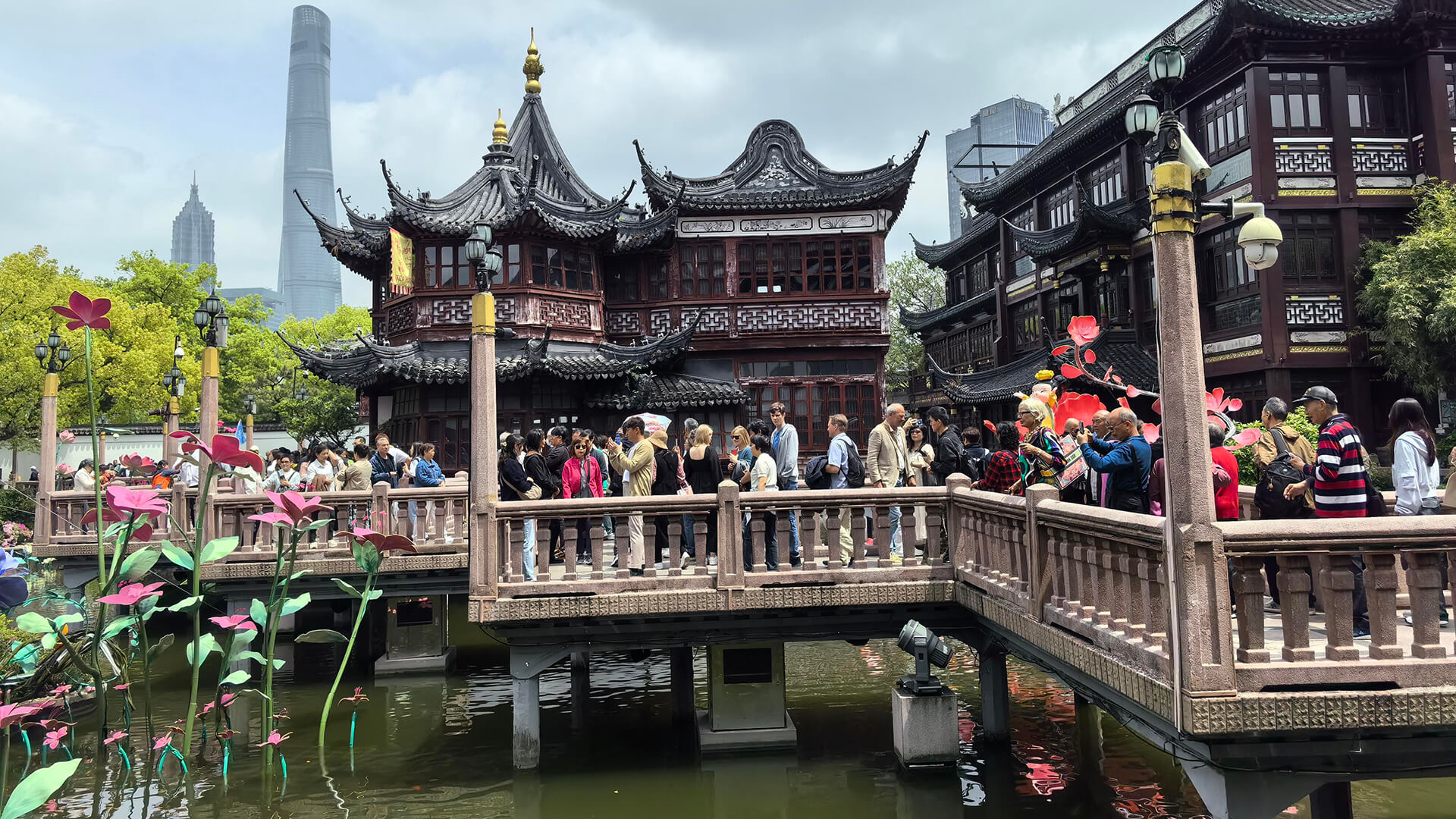 Yuyuan Garden. Shanghai 