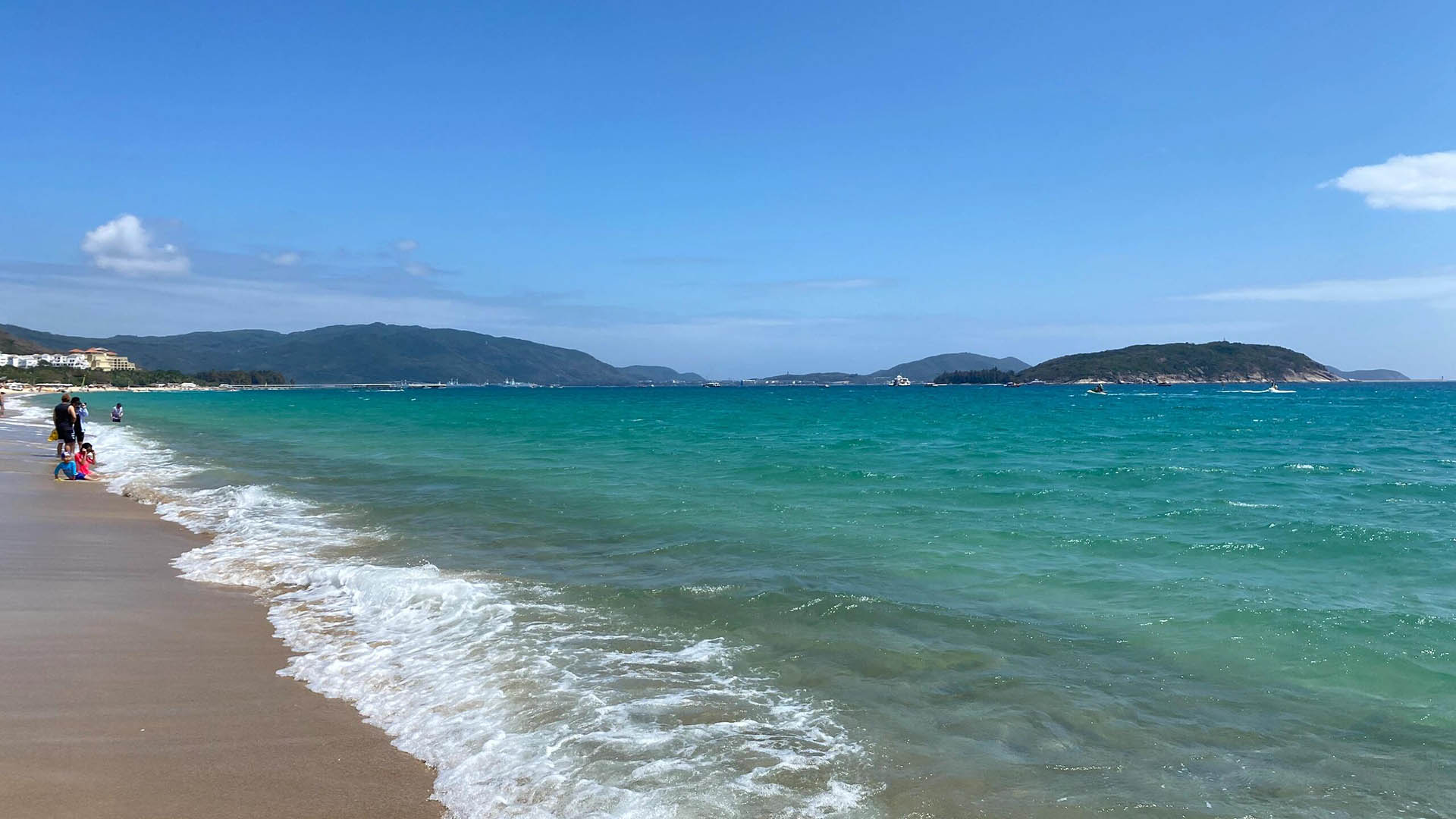 Sanya Yalong Bay