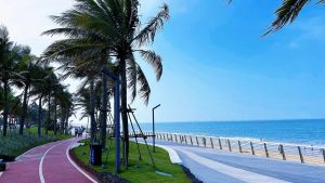 Haikou xixiu beach park