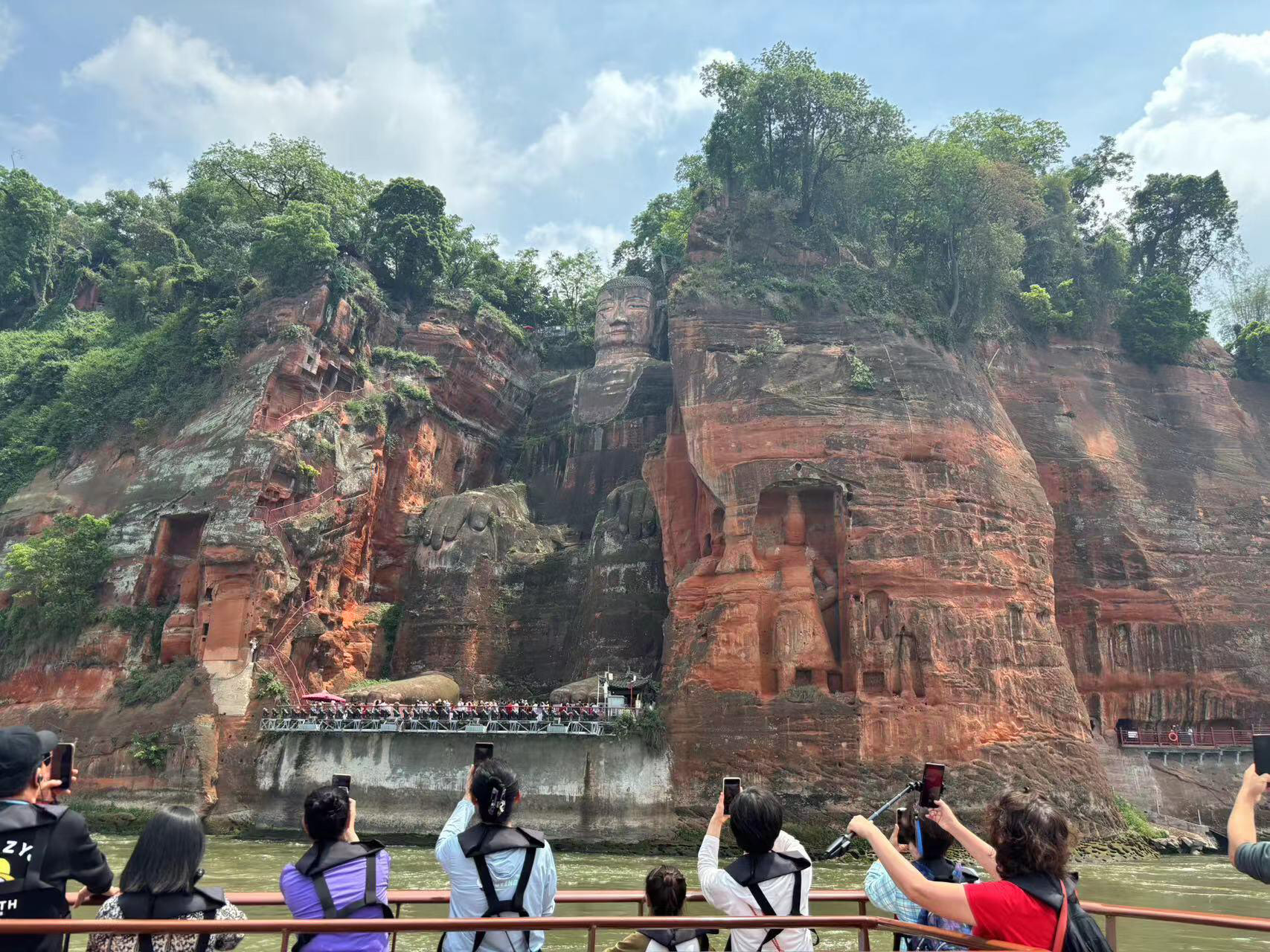 leshan giant buddha