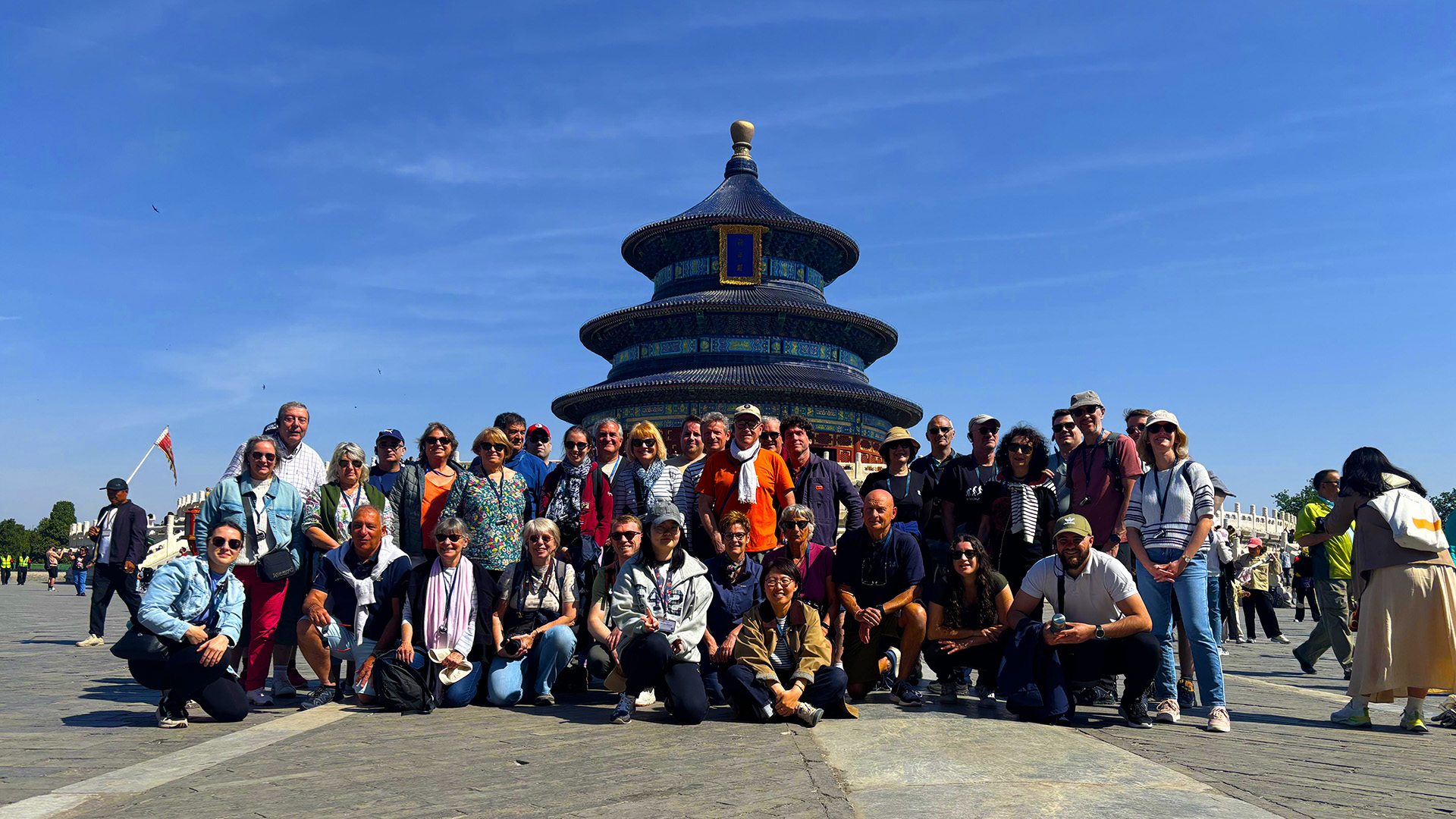 Temple of Heaven . Beijing
