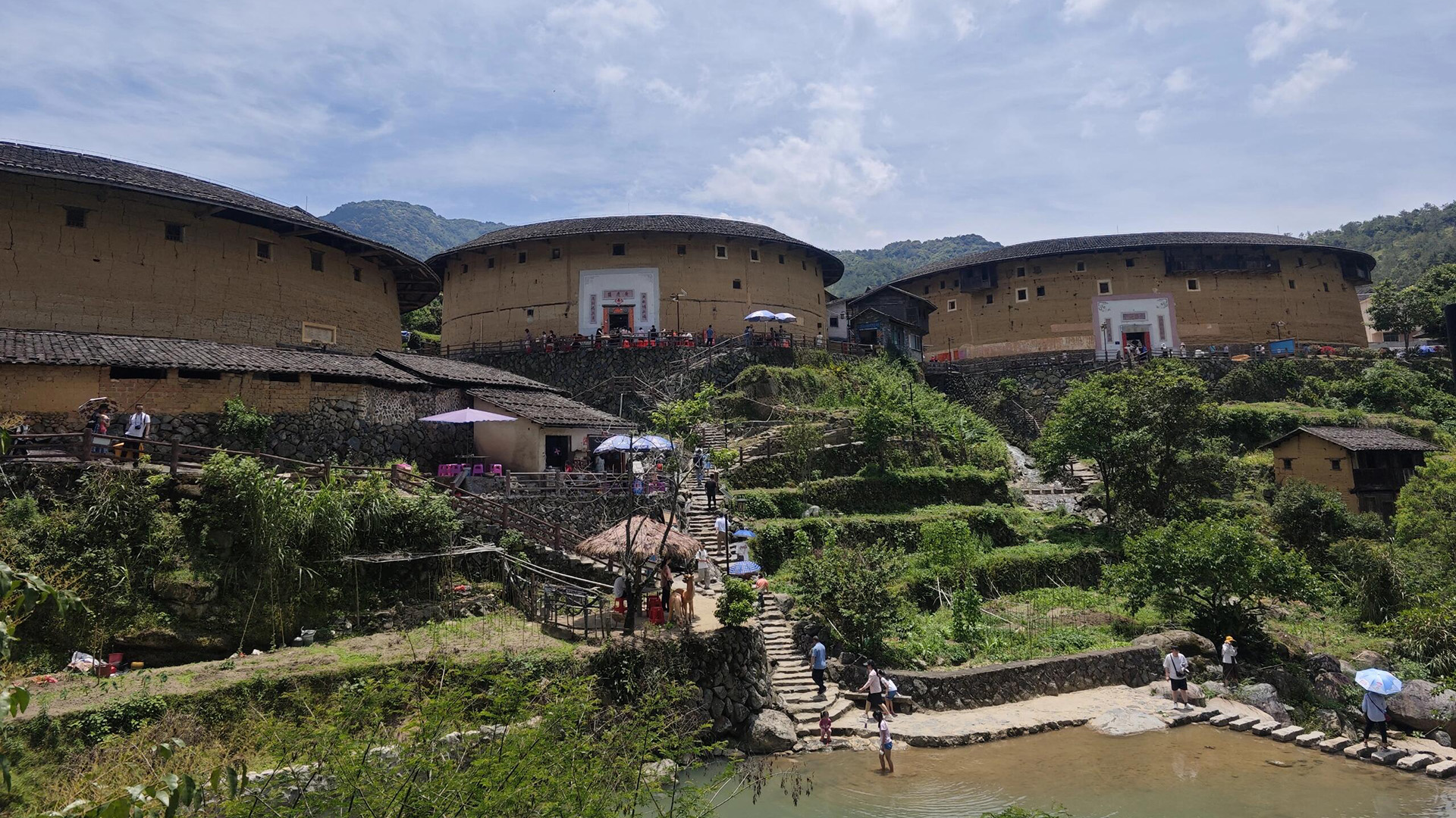 Fujian Longyan Yongding Chuxi Tulou