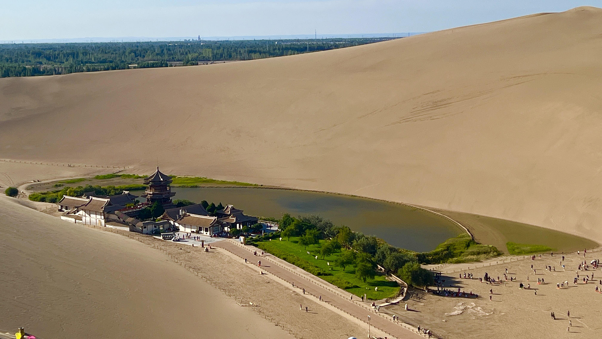 Dunhuang Mingsha Mountain