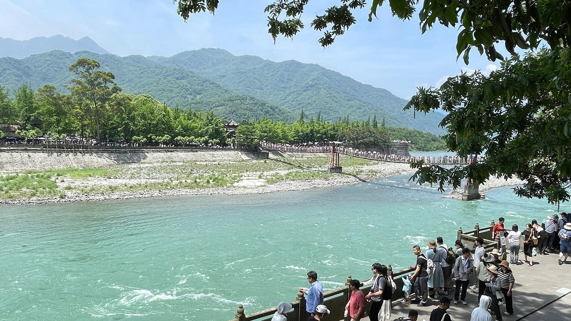 Dujiangyan Irrigation System Tour