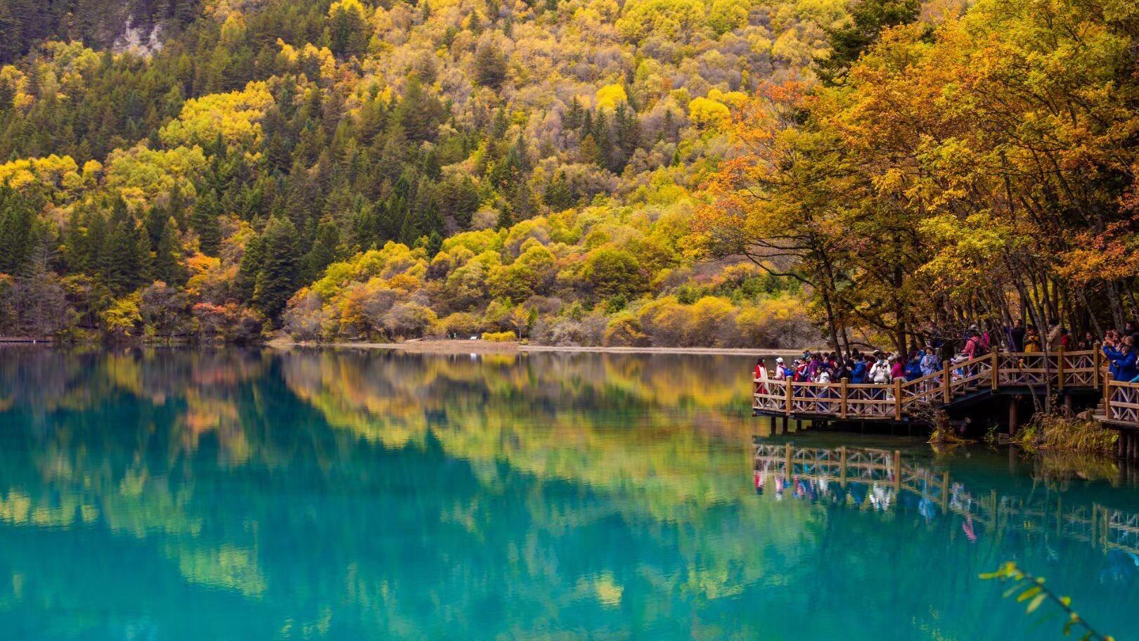 Jiuzhaigou tour