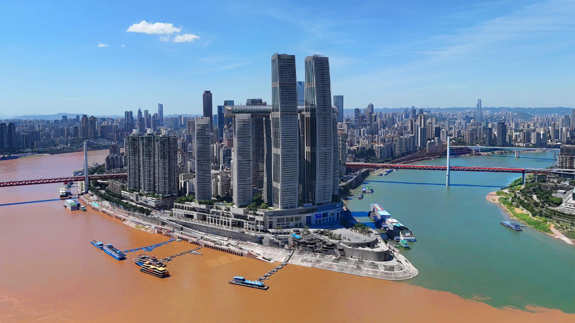 Raffles Chongqing and Chaotianmen Sqaure