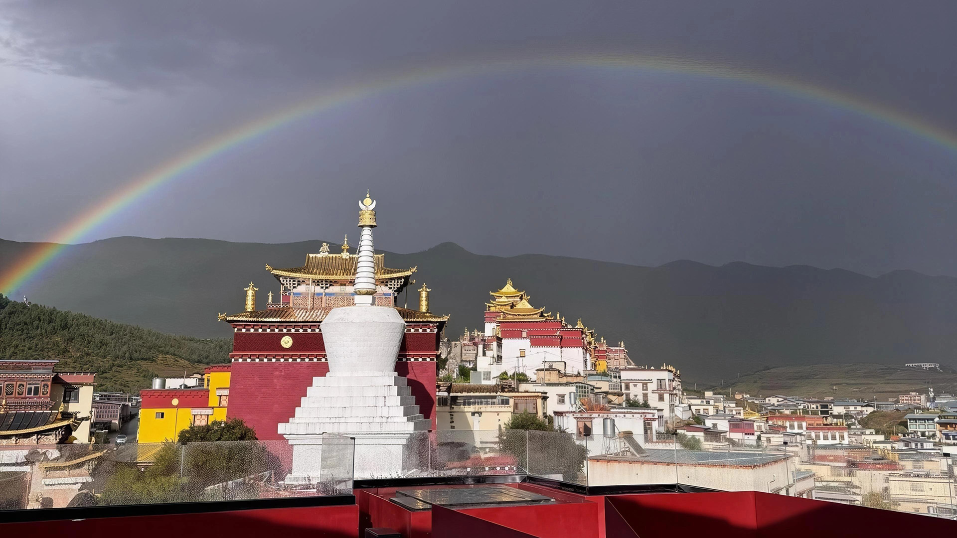 Shangri-la Songzanlin Monastery