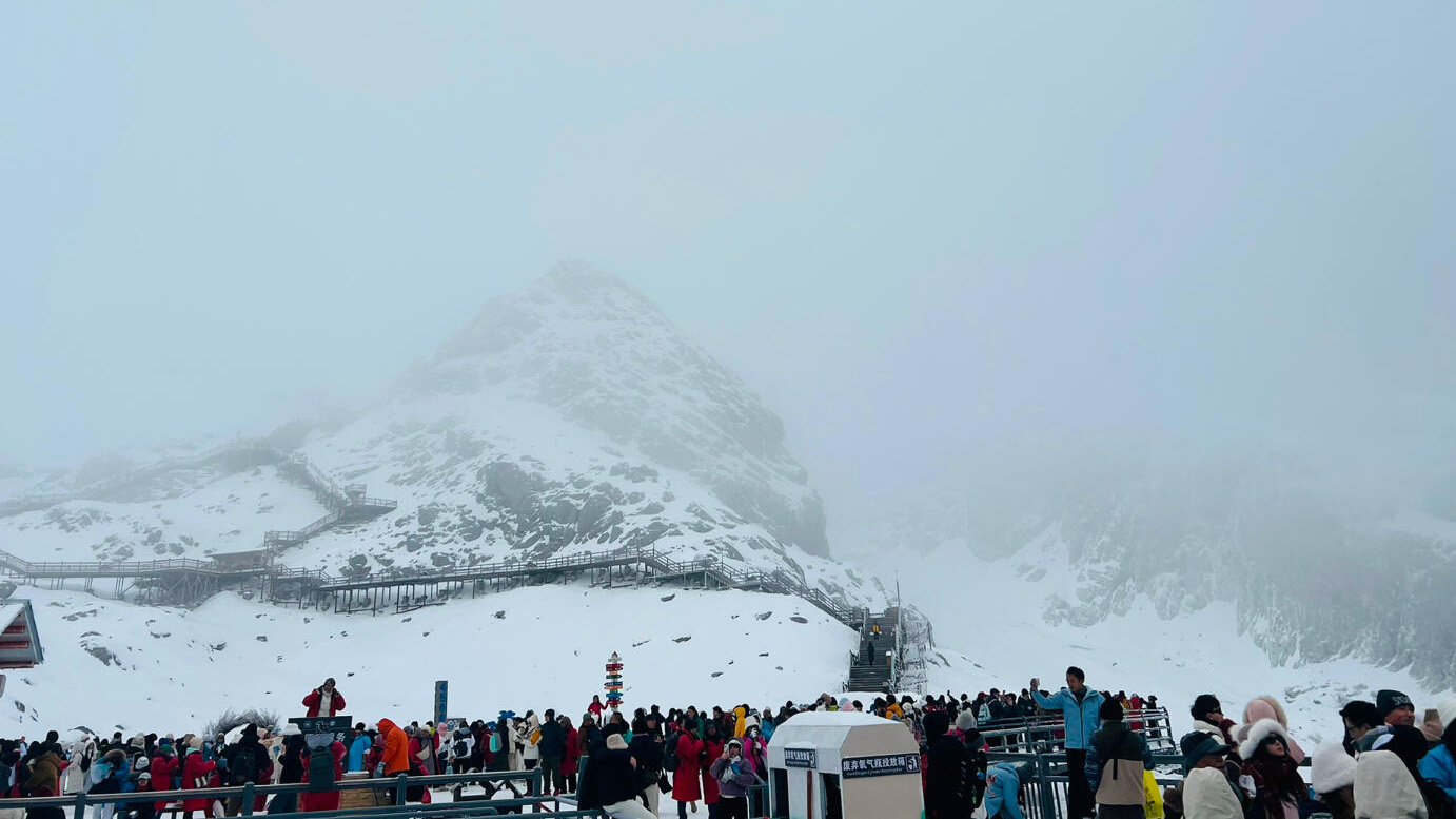 lijiang jade dragon snow mountain