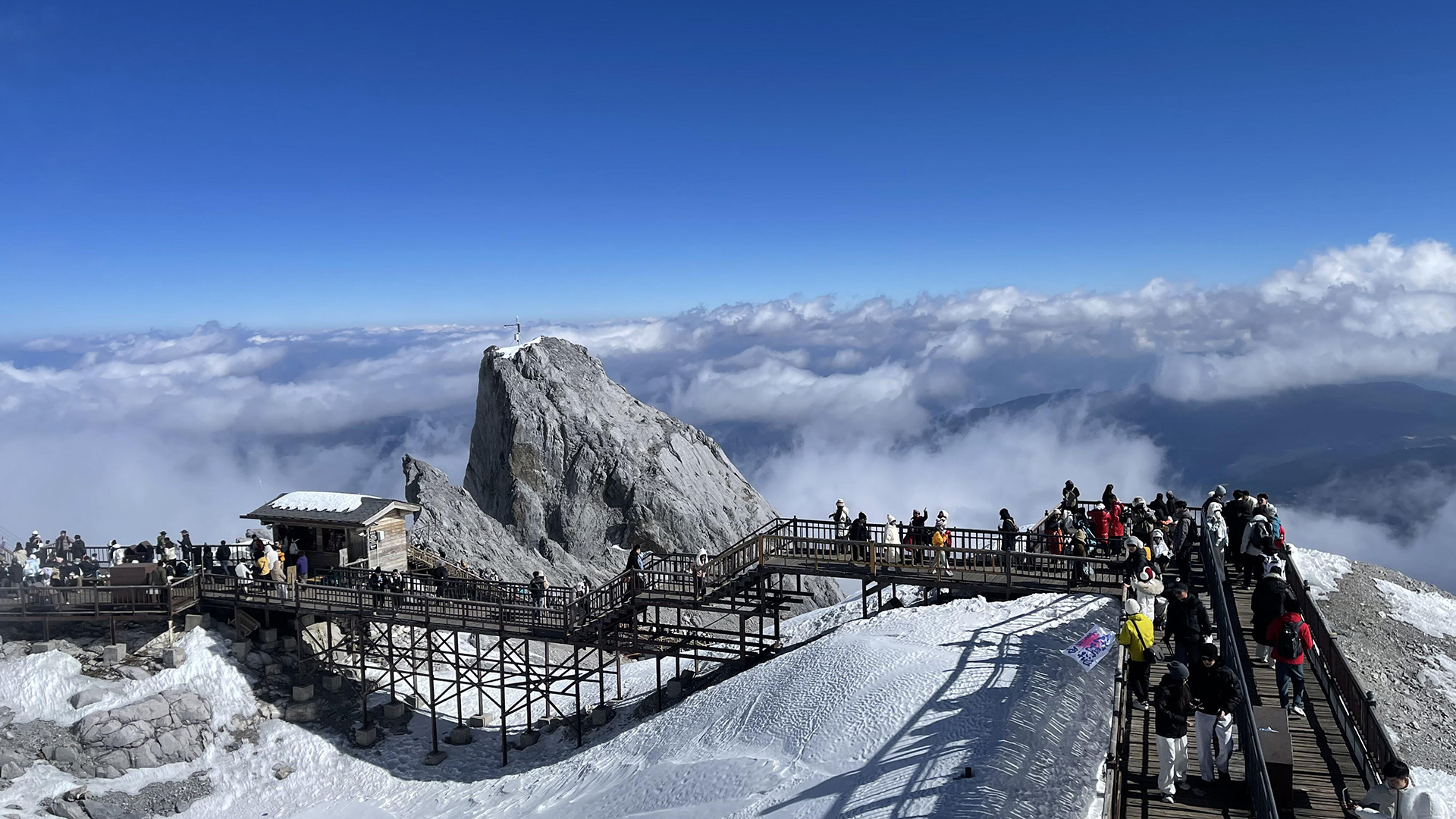 lijiang jade dragon snow mountain