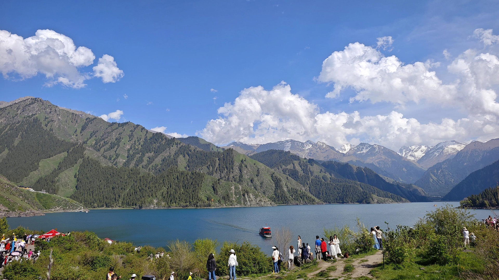 Xinjiang Tianshan Tianchi