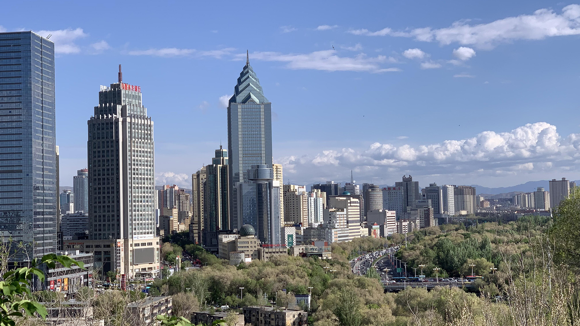xinjiang Urumqi Hongshan Park