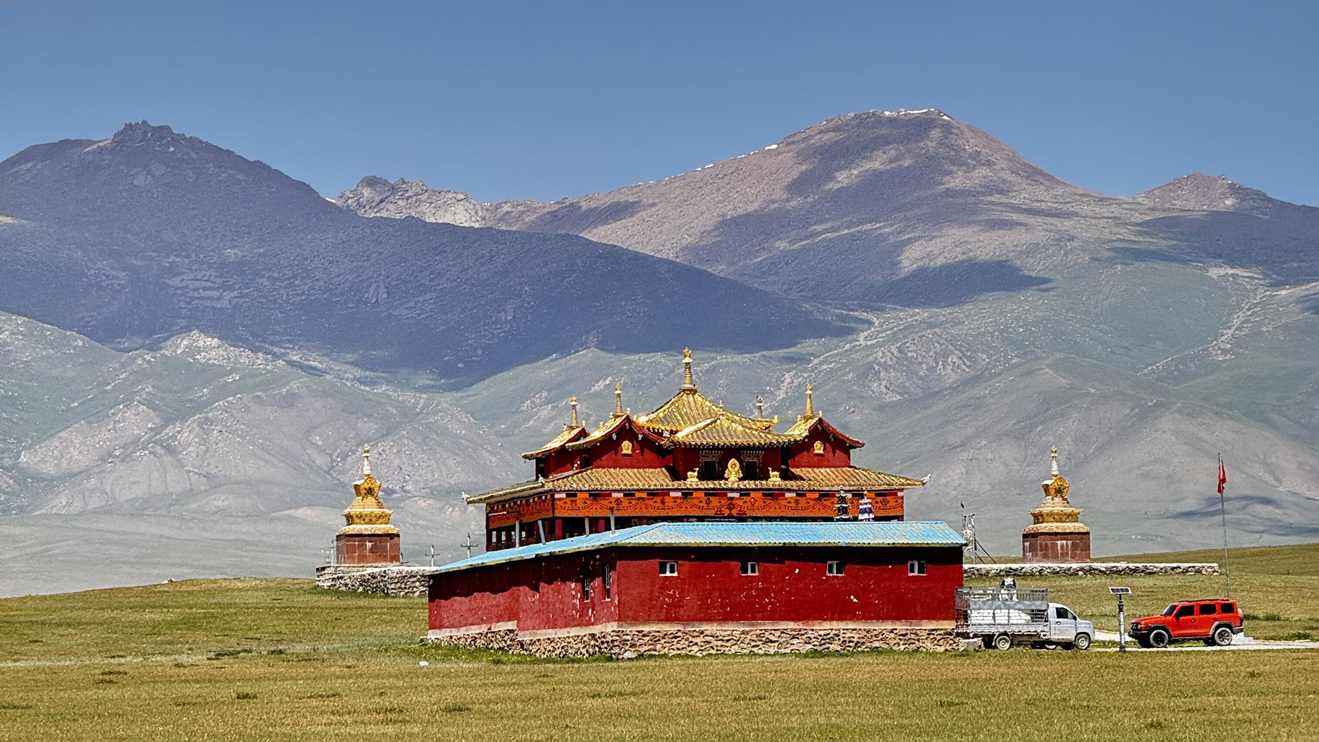 Xinjiang Bayin Buluke Pasture