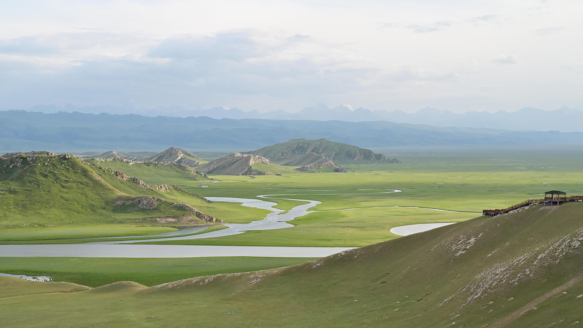 Xinjiang Bayin Buluke Pasture