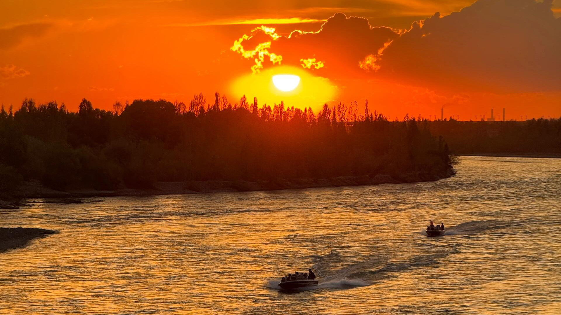 Xinjiang ili yining tour